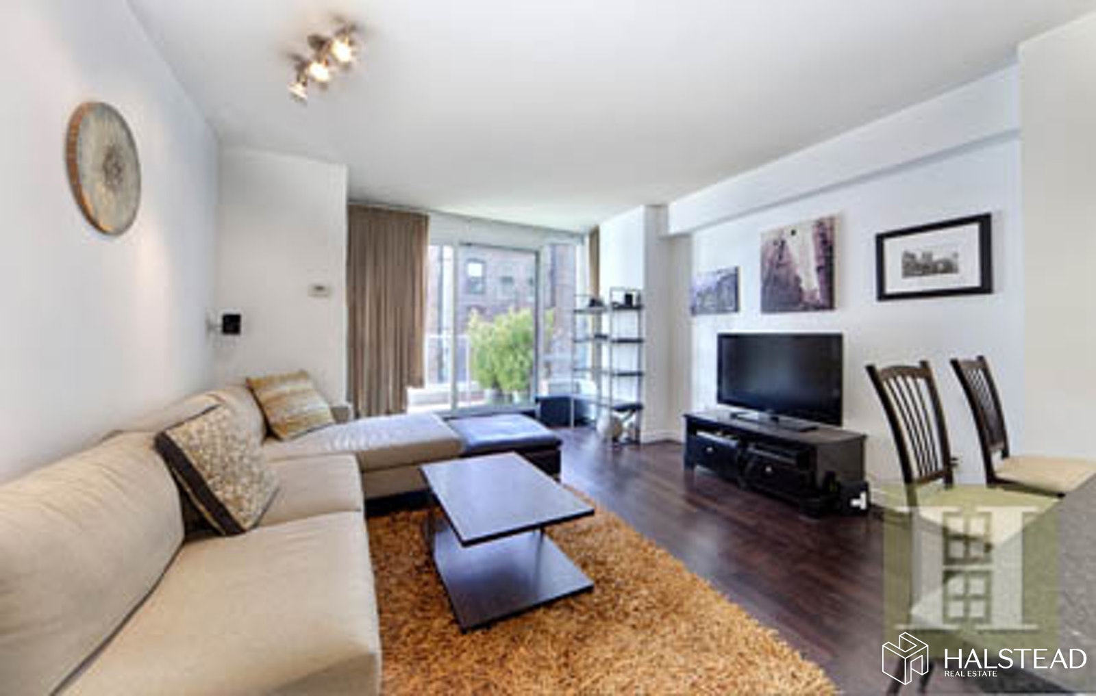 261 WEST 28TH STREET