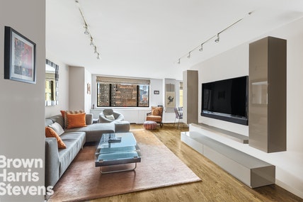 30 WEST 61ST STREET 18C