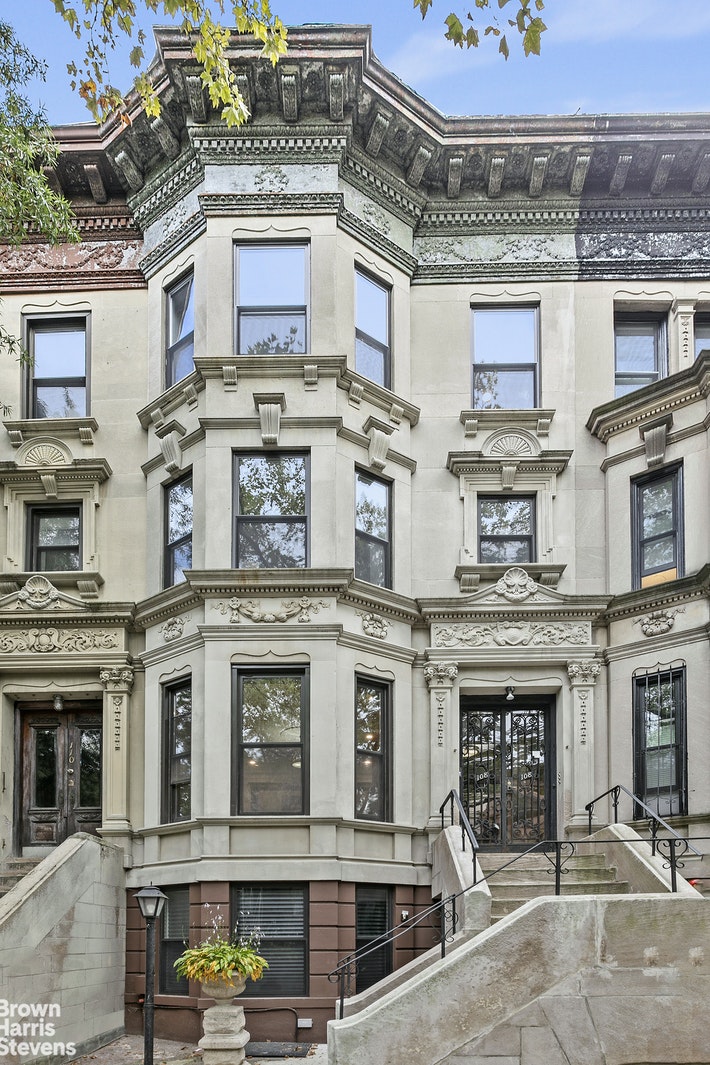 108 BAINBRIDGE STREET