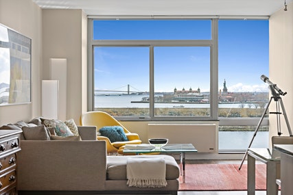 25 HUDSON ST 806