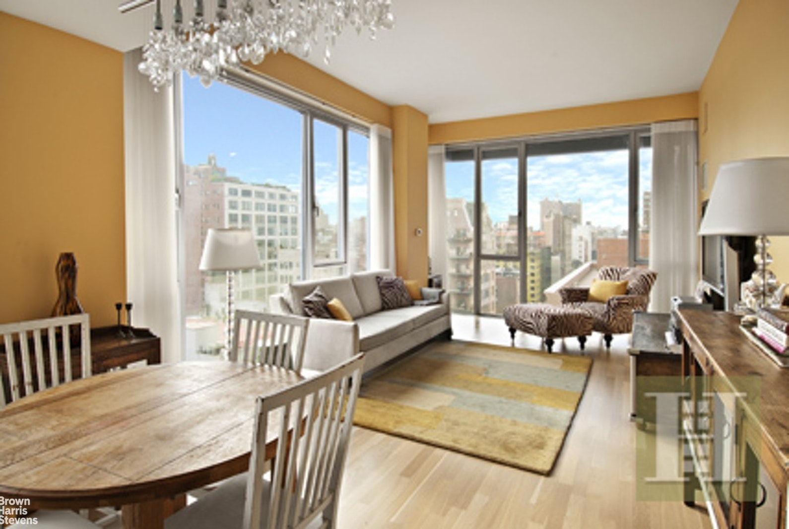 Photo 1 of 110 Third Avenue 15A, East Village, NYC, $6,800, Web #: 20565167