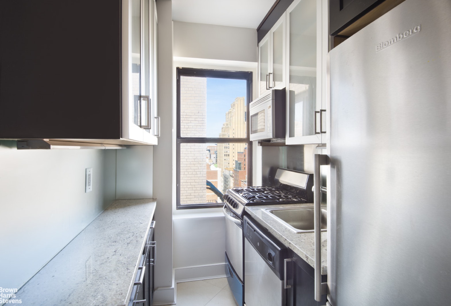 56 SEVENTH AVENUE 10H