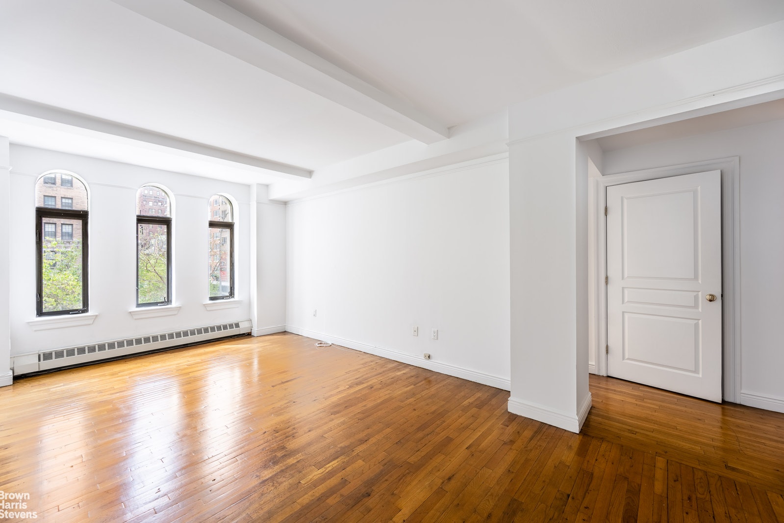 17 PARK AVENUE 302
