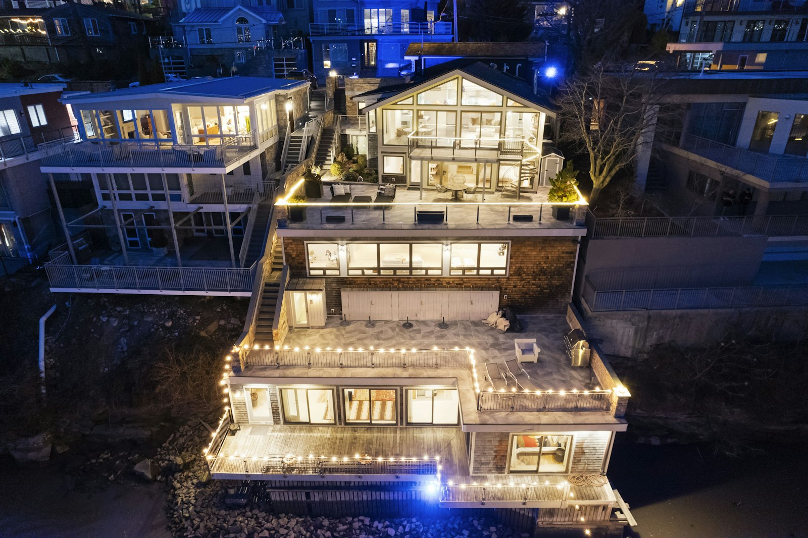 Photo 1 of 23 Shore Road, Edgewater, New Jersey, $3,249,000, Web #: 20891076