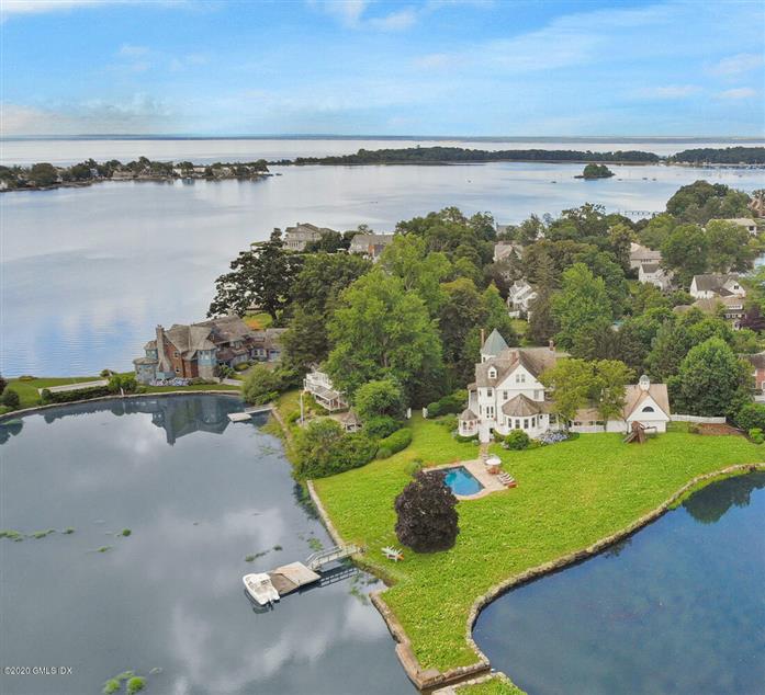 15 Willowmere Circle