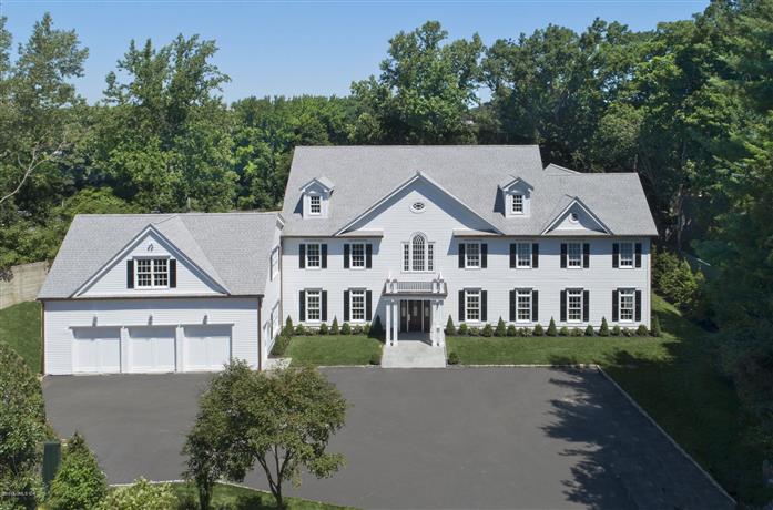 5 Meadow Wood Dr
