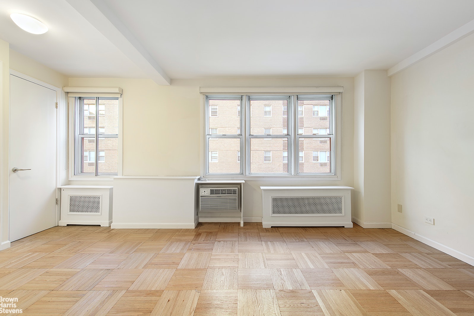 Photo 1 of 160 East 27th Street, Gramercy Park, NYC, $2,700, Web #: 21484918