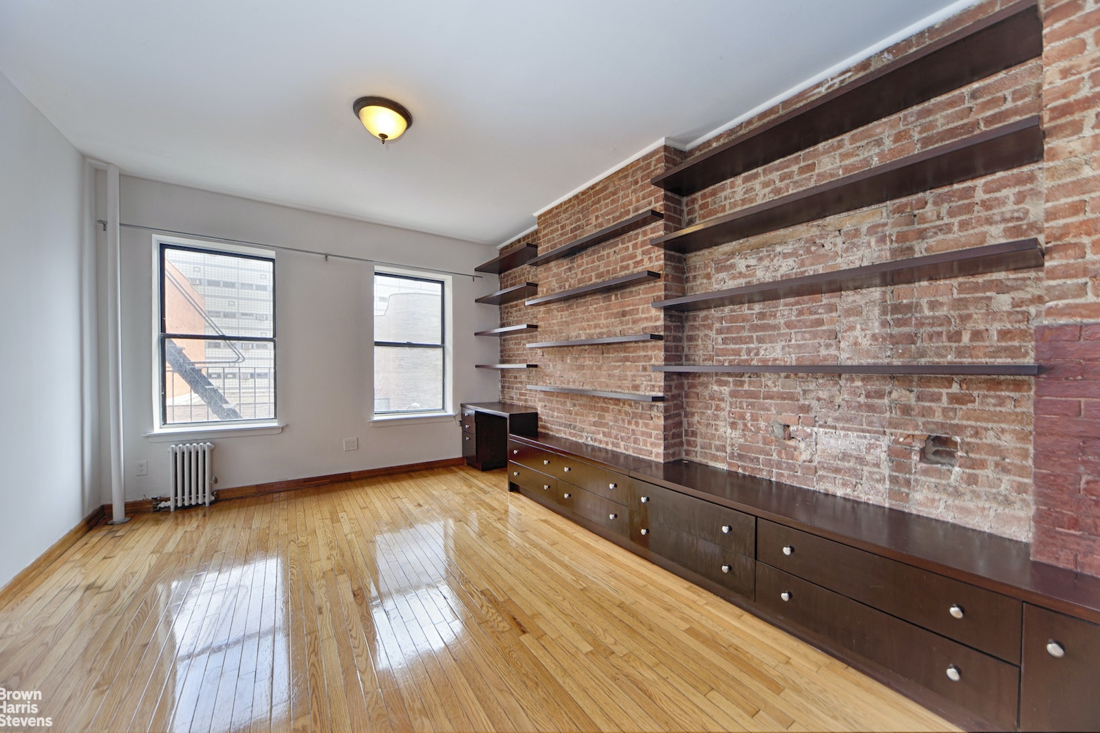 Photo 1 of 438 West 49th Street 4A, Midtown West, NYC, $2,500, Web #: 22222524