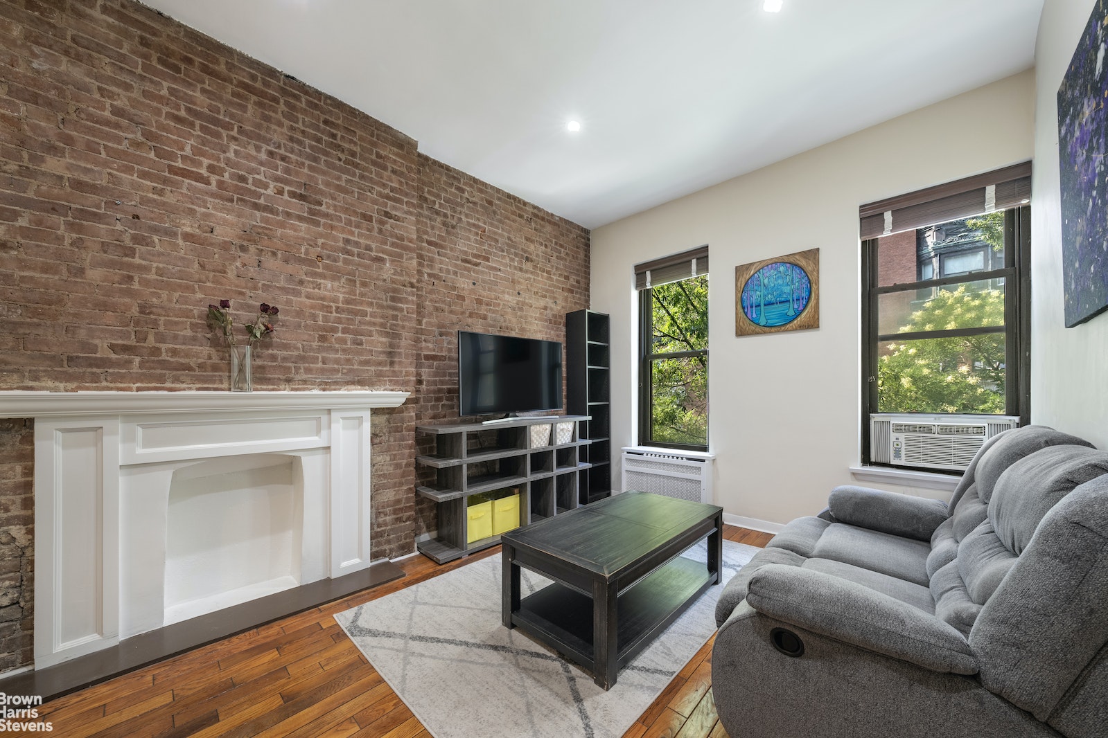 Photo 1 of 107 West 70th Street 4F, Upper West Side, NYC, $555,000, Web #: 22589772
