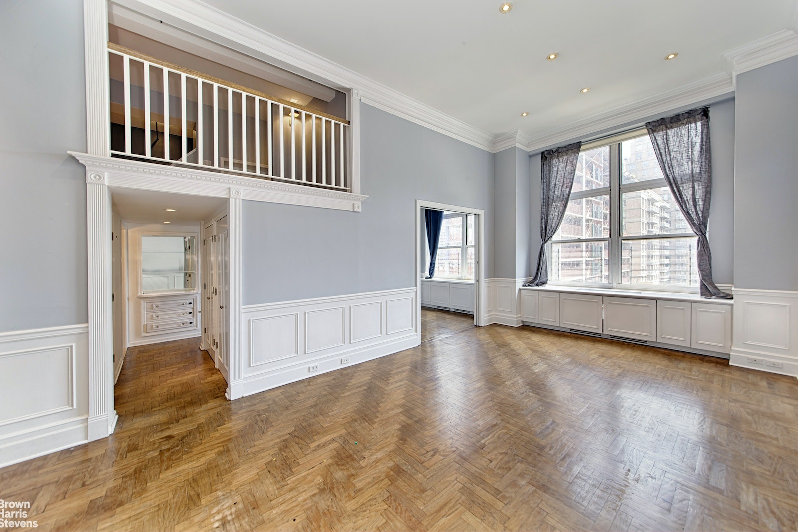 Photo 1 of 120 East 87th Street R12c, Upper East Side, NYC, $7,300, Web #: 22616116