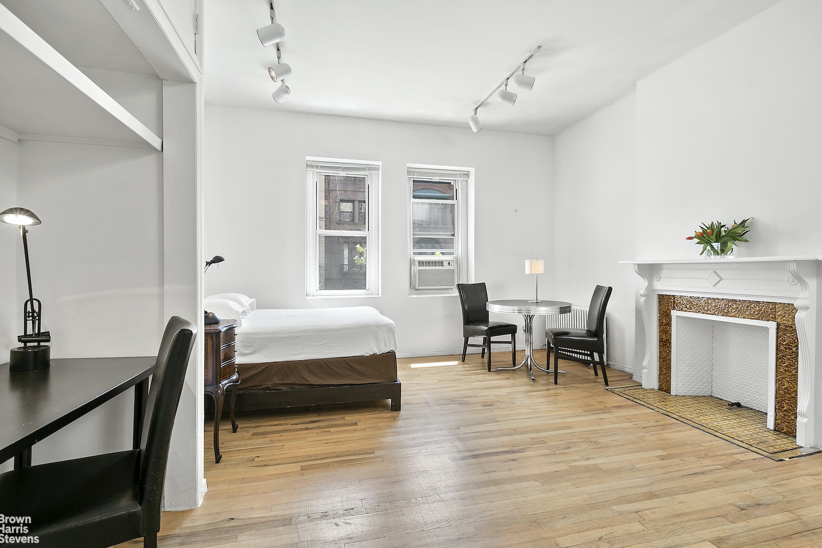 Photo 1 of 123 West 78th Street 2F, Upper West Side, NYC, $2,400, Web #: 22784759