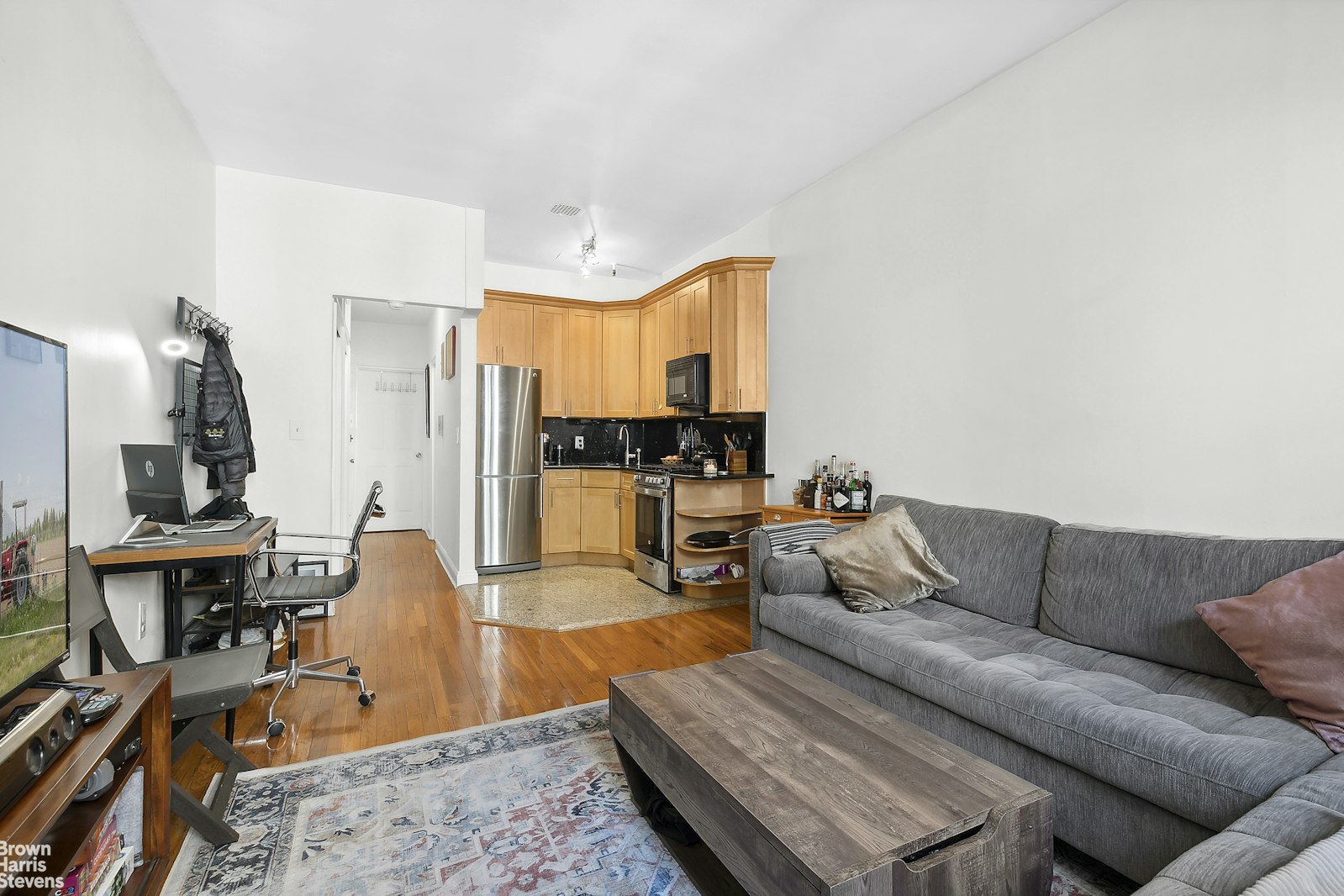 Photo 1 of 405 East 82nd Street 4A, Upper East Side, NYC, $2,900, Web #: 22933023