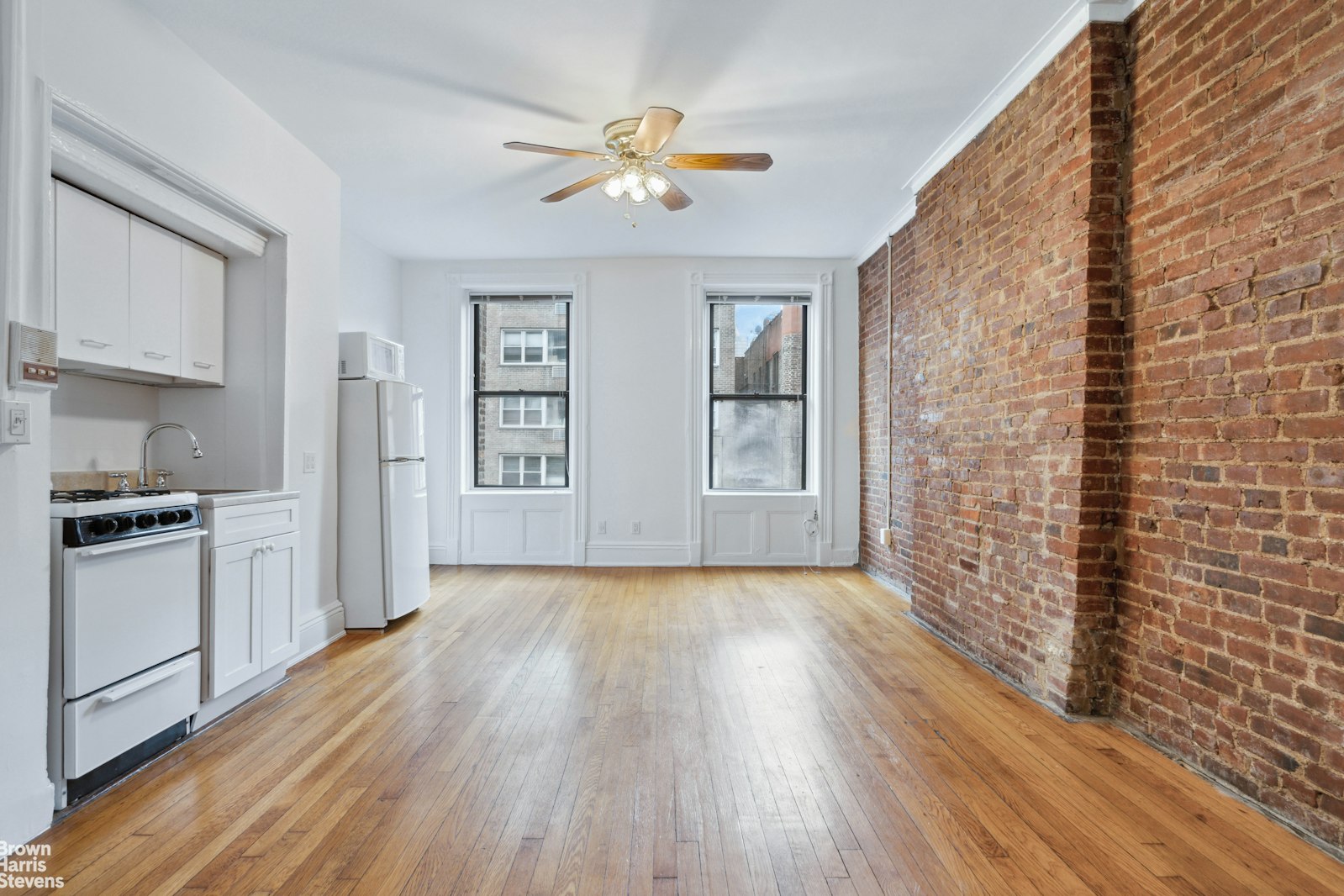Photo 1 of 432 East 66th Street 18, Upper East Side, NYC, $2,400, Web #: 22943554