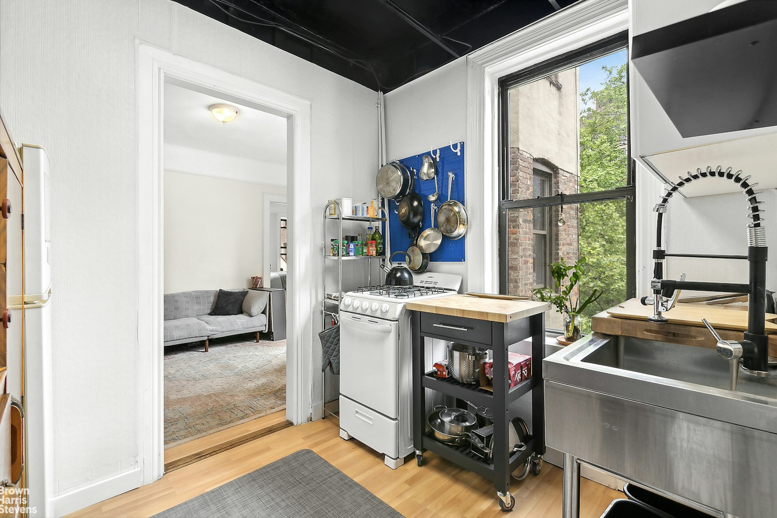 Photo 1 of 411 West 44th Street 25, Midtown West, NYC, $630,000, Web #: 22974014