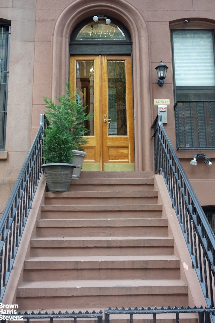 Photo 1 of 449 West 47th Street 4, Midtown West, NYC, $4,000, Web #: 23016677