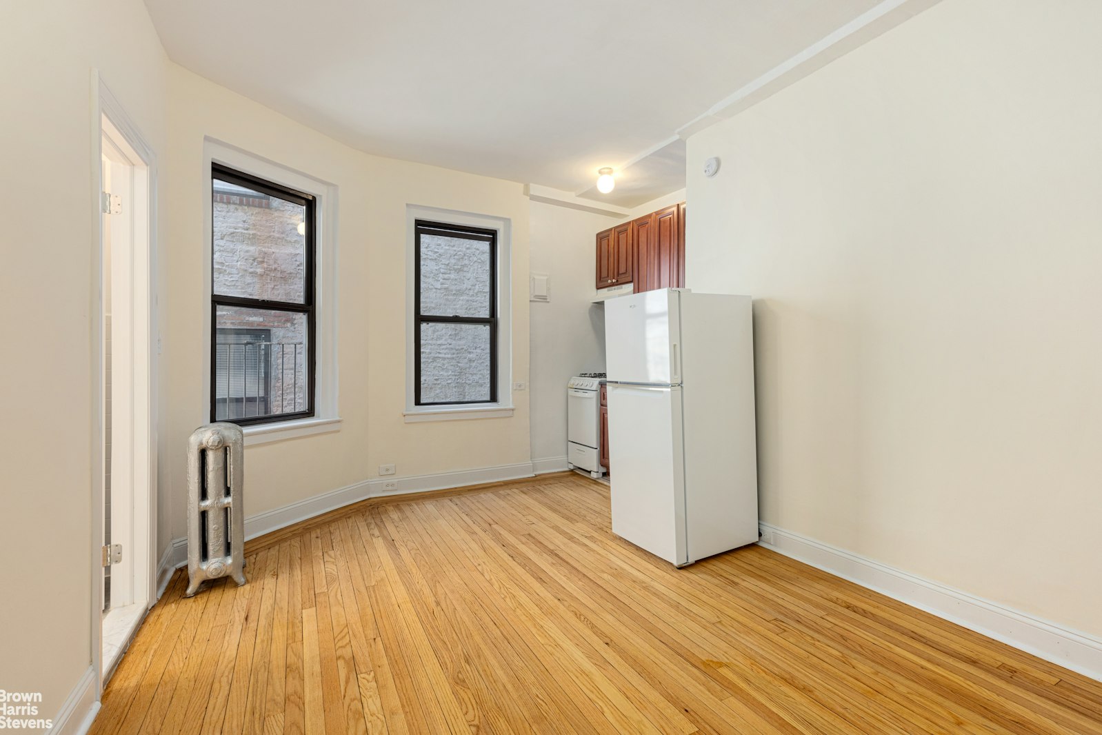 Photo 1 of 245 West 75th Street 3A, Upper West Side, NYC, $2,450, Web #: 23019942