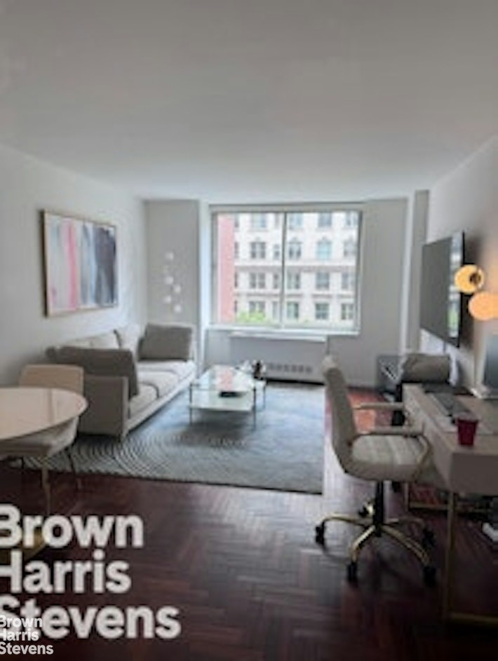 Photo 1 of 2373 Broadway 602, Upper West Side, NYC, $4,300, Web #: 23022297
