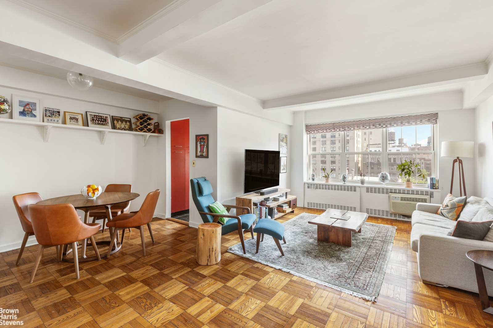 Photo 1 of 320 West 76th Street 9D, Upper West Side, NYC, $825,000, Web #: 23039891