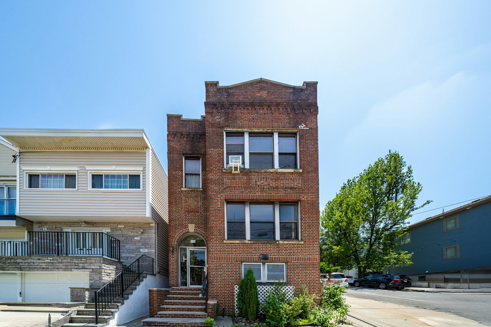 Photo 1 of 156 Nelson Avenue, Jersey City, New Jersey, $915,000, Web #: 23064829