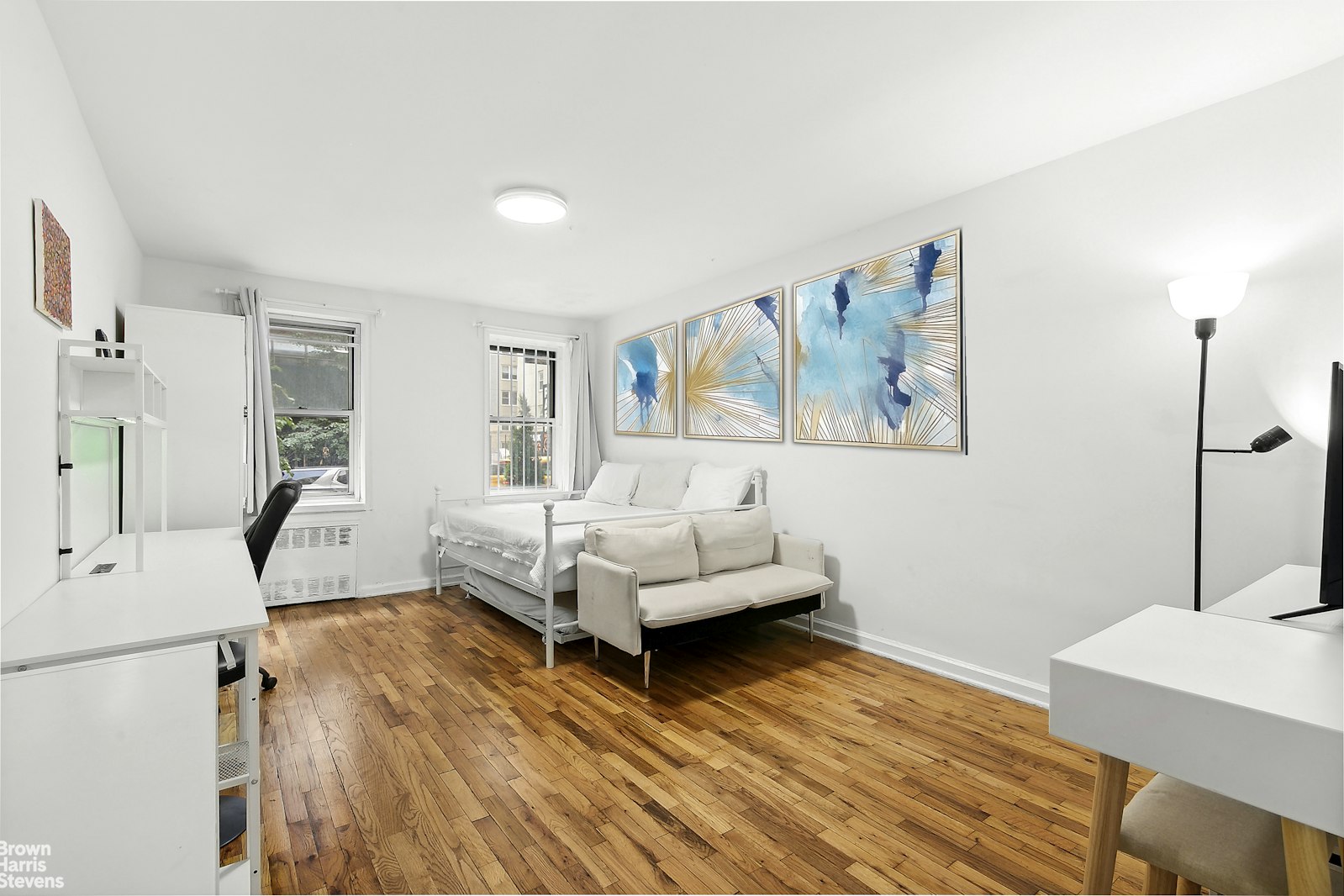 Photo 1 of 311 East 25th Street 1G, Gramercy Park, NYC, $2,600, Web #: 23087835