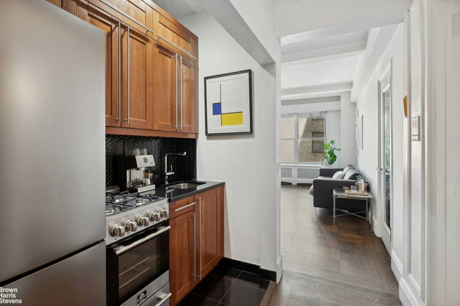 Photo 1 of 225 Central Park West 1014, Upper West Side, NYC, $530,000, Web #: 23120689