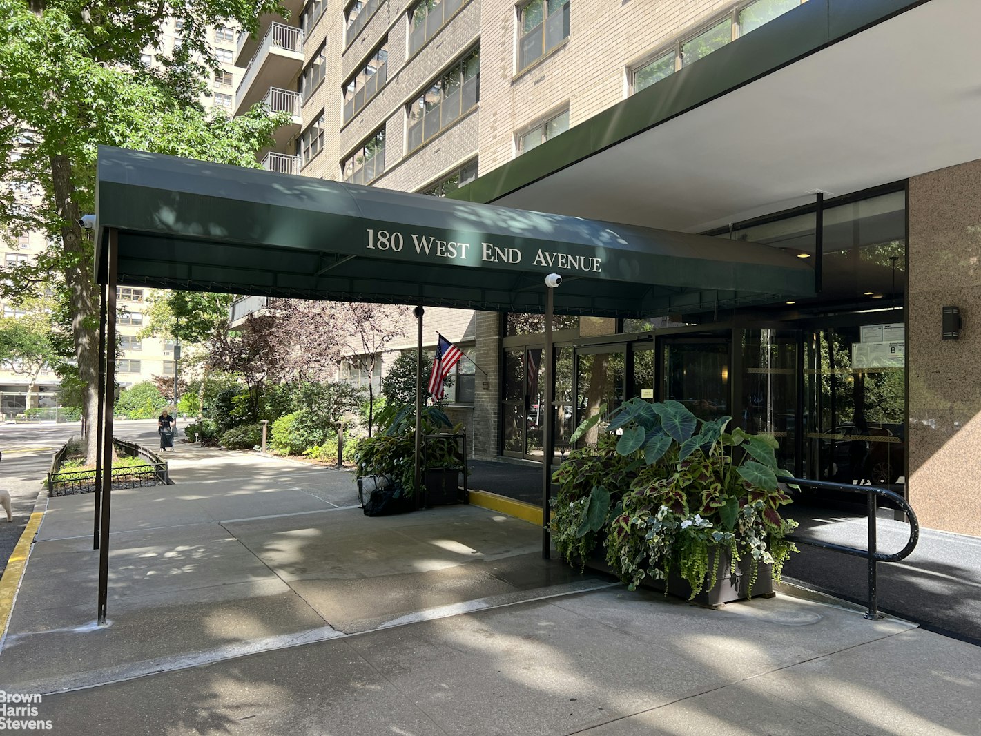 Photo 1 of 180 West End Avenue 26K, Upper West Side, NYC, $545,000, Web #: 23191734