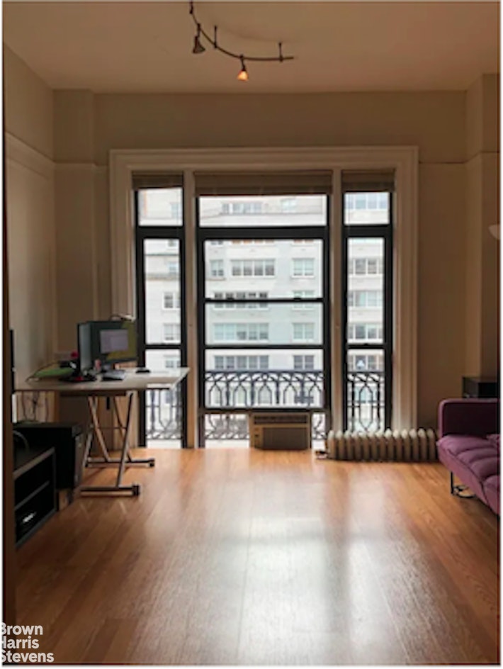 Photo 1 of West 69th Street, Upper West Side, NYC, $3,295, Web #: 23206596