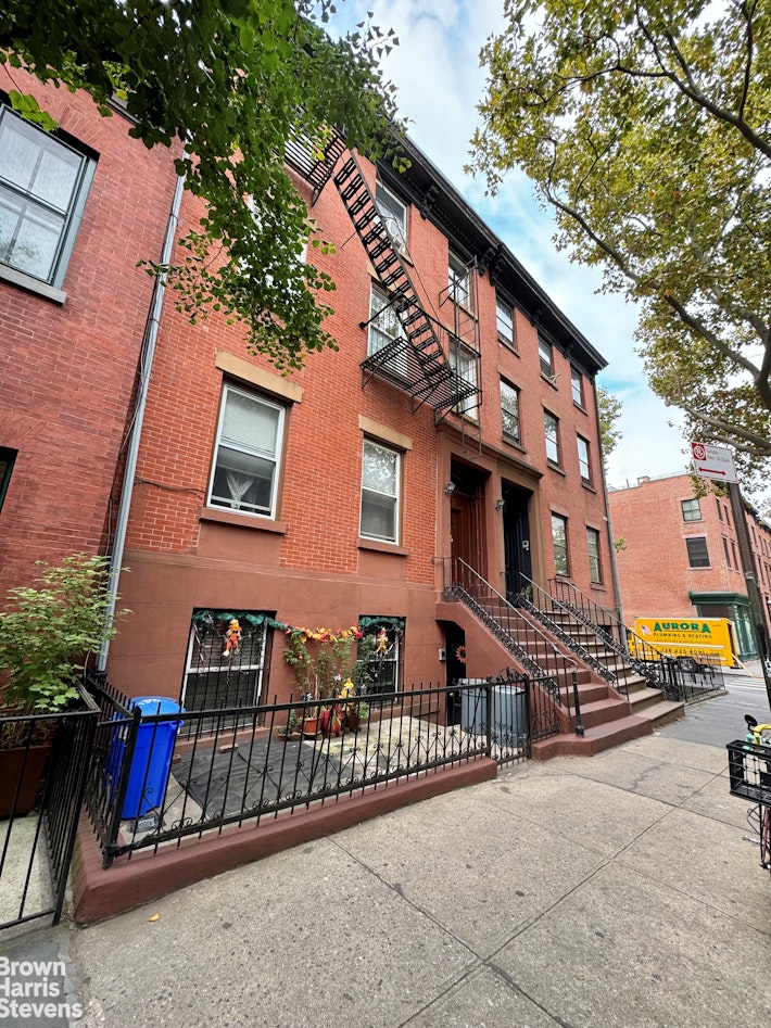 Photo 1 of 138 Kane Street 2, Cobble Hill, Brooklyn, NY, $3,400, Web #: 23206814