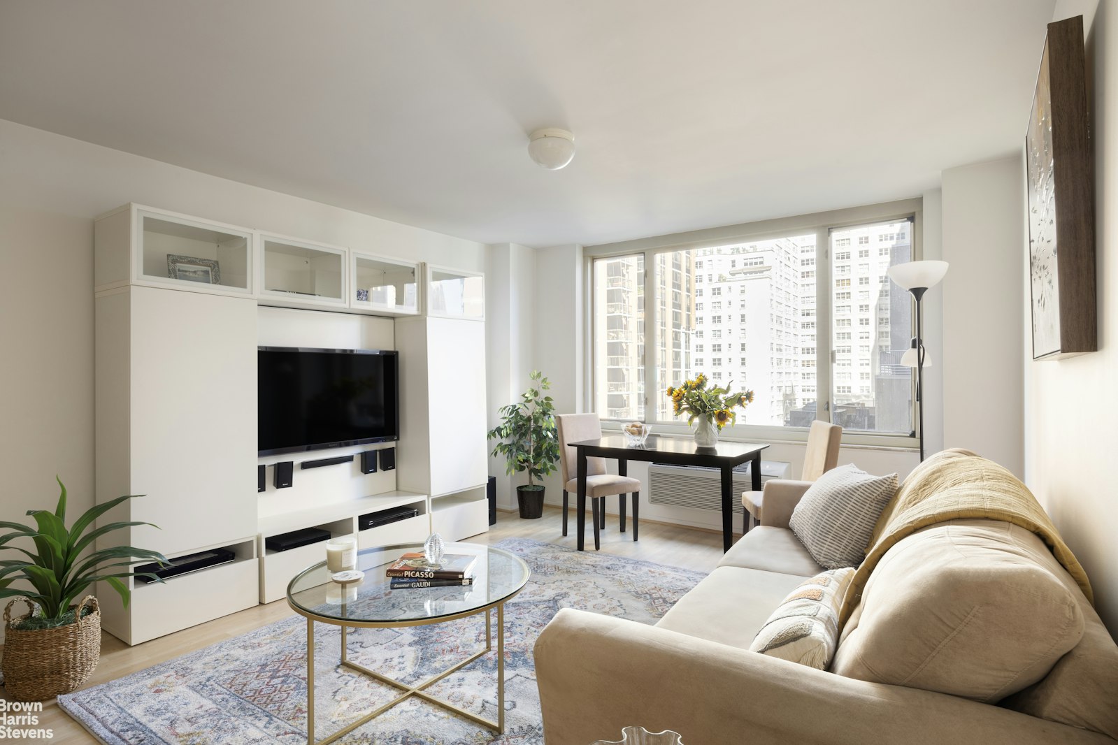 Photo 1 of 130 West 67th Street 8L, Upper West Side, NYC, $750,000, Web #: 23222947