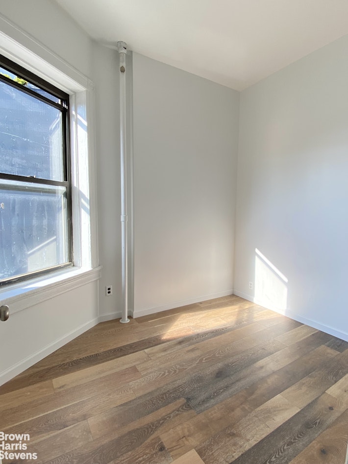 19 Greenwich Avenue W. Greenwich Village New York NY 10014