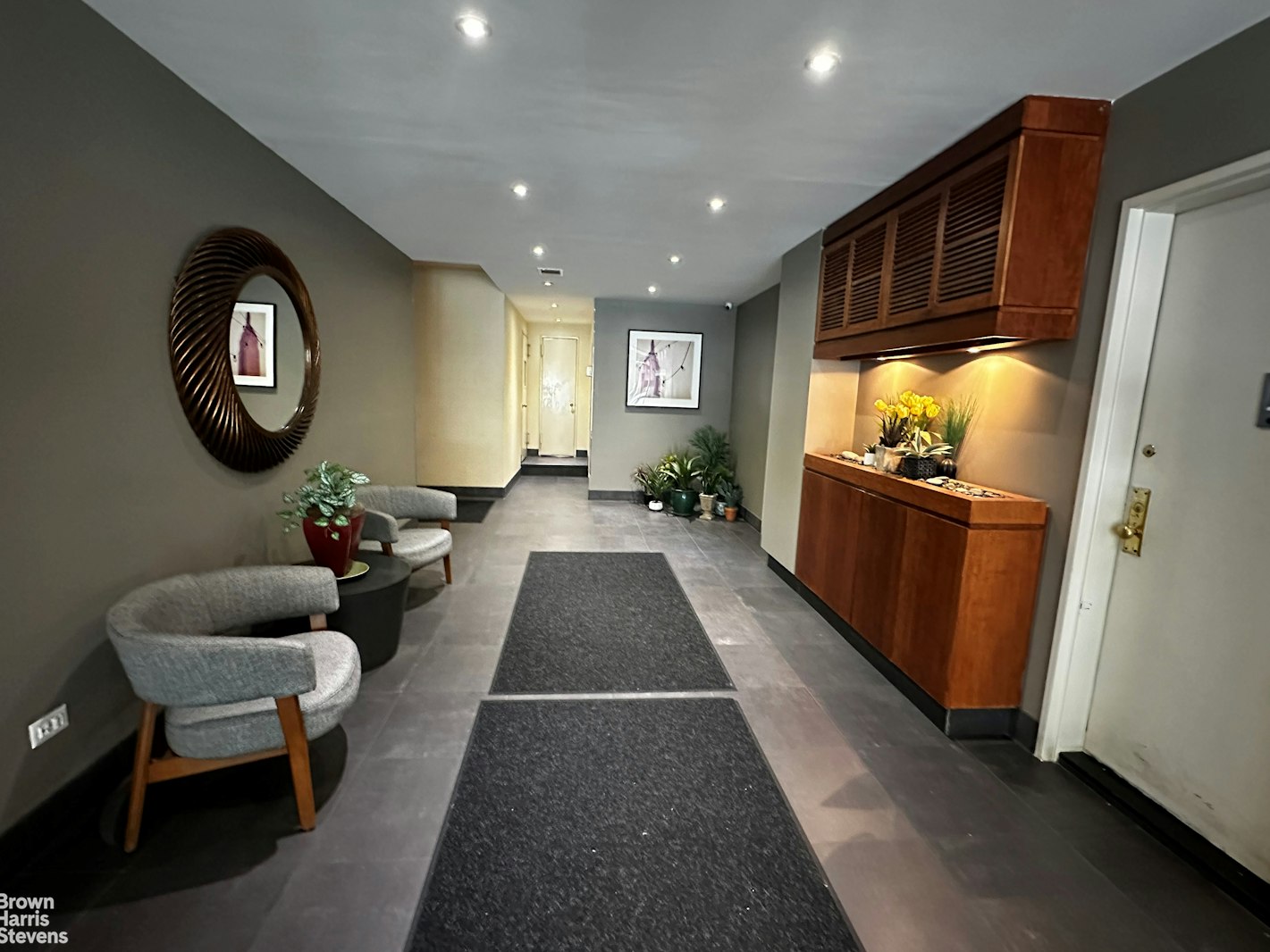 160 East 27th Street Kips Bay New York NY 10016