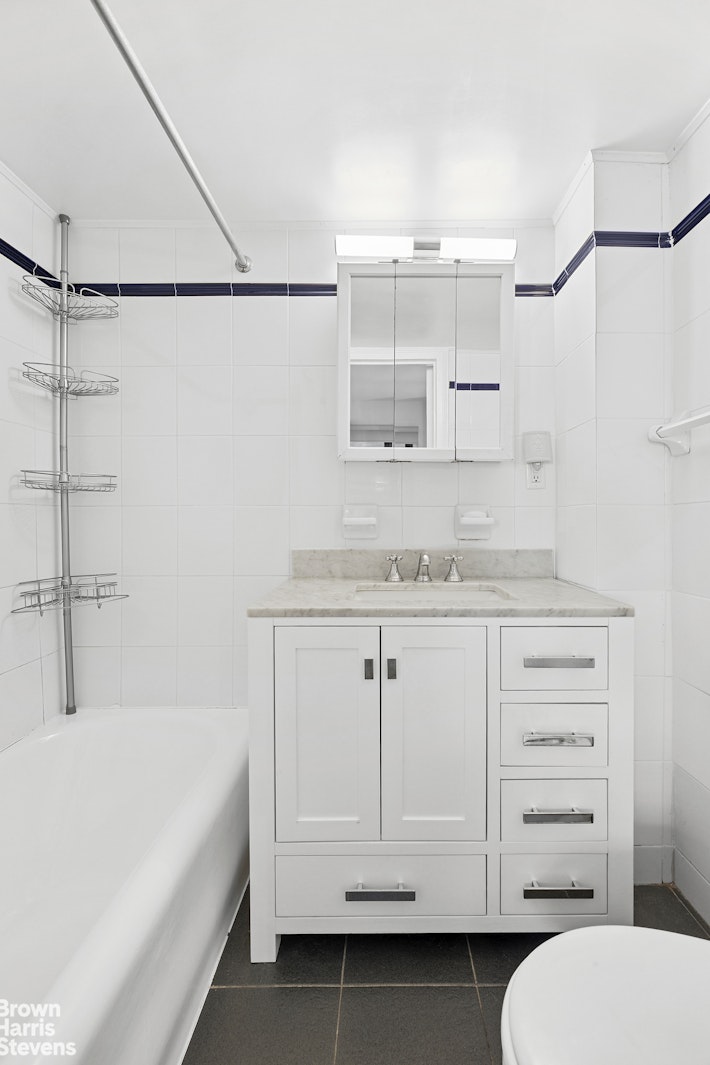 2166 Broadway 16F Upper West Side New York NY 10024