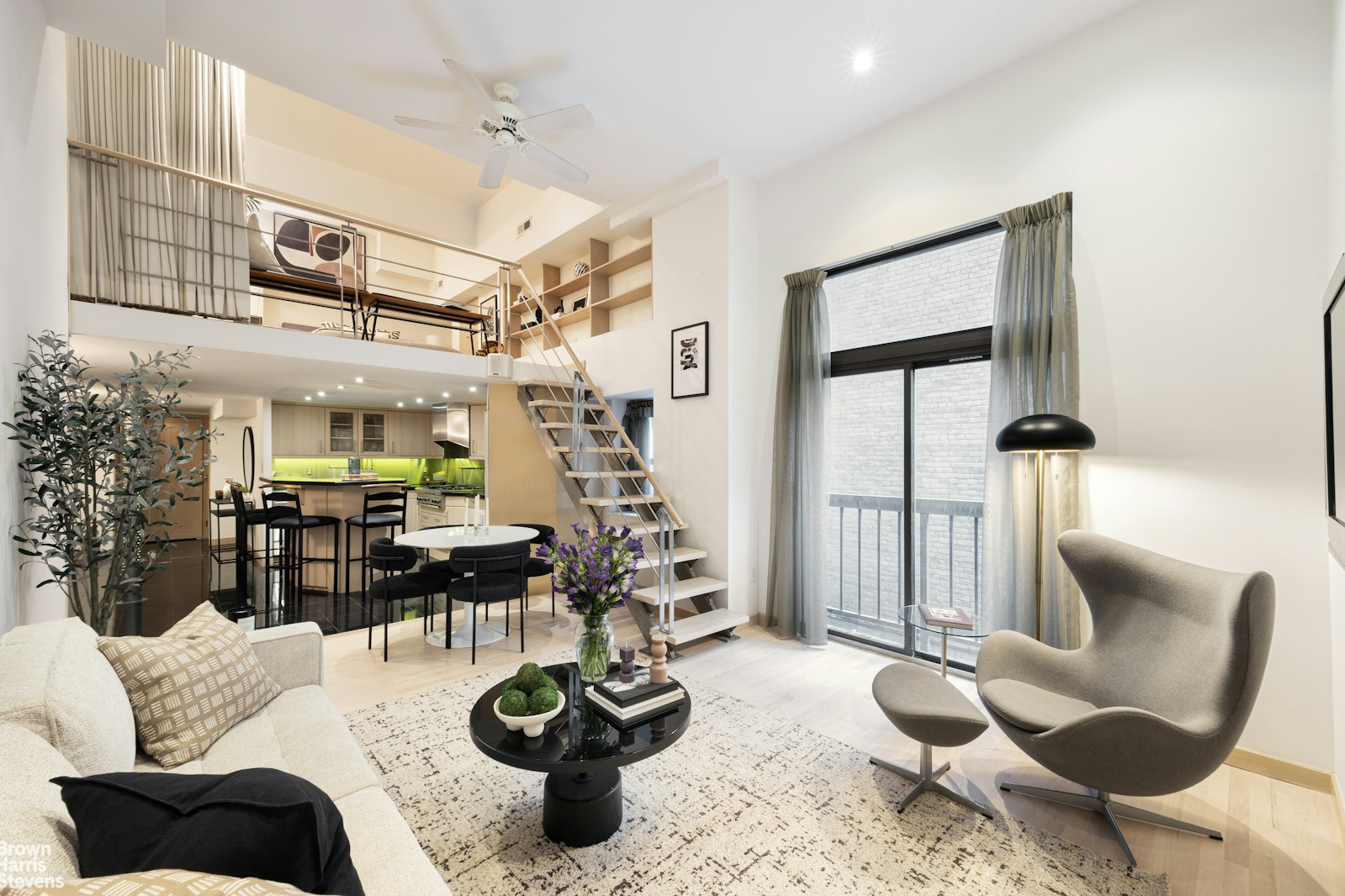 Photo 1 of 253 West 73rd Street 2G, Upper West Side, NYC, $8,500, Web #: 23544629