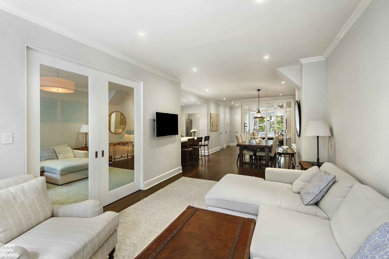 Photo 1 of 18 East 12th Street 2A, Greenwich Village, NYC, $8,500, Web #: 23556783