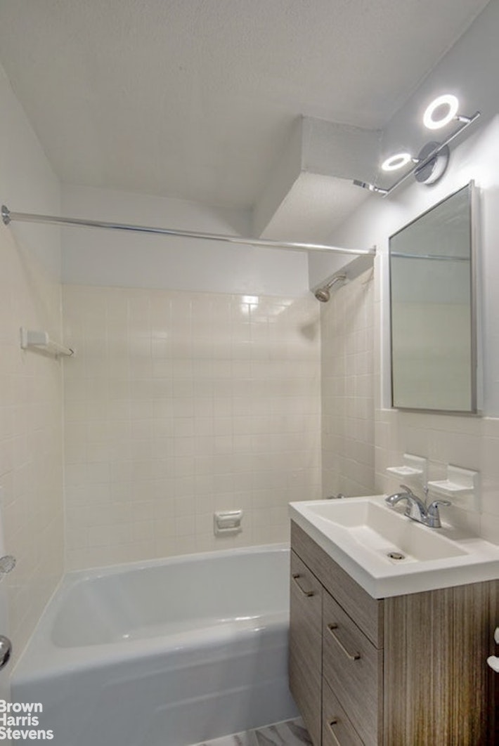 520 East 81st Street 14H Upper East Side New York NY 10028