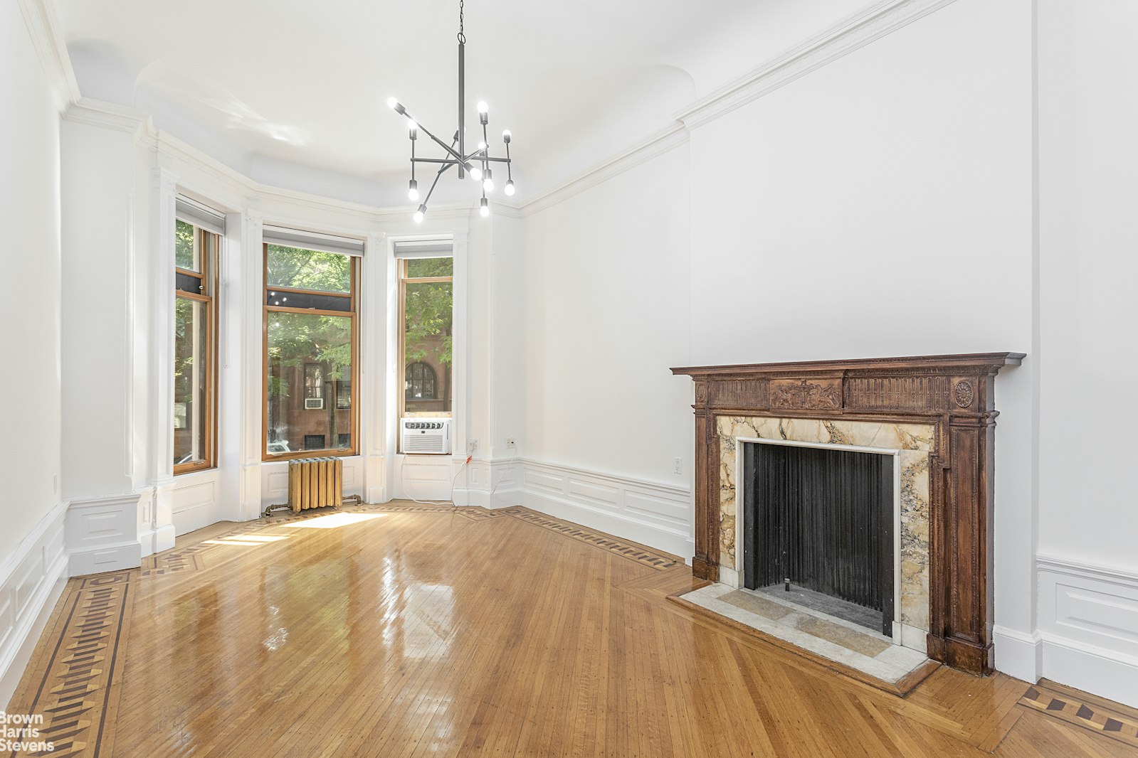 Photo 1 of 20 Montgomery Place 2F, Park Slope, Brooklyn, NY, $2,600, Web #: 3615056