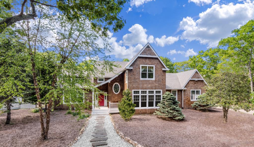 14 Hickory Court
