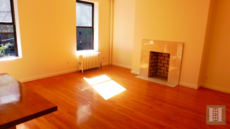 Photo 1 of 435 East 6th Street, East Village, NYC, $2,500, Web #: 1053071