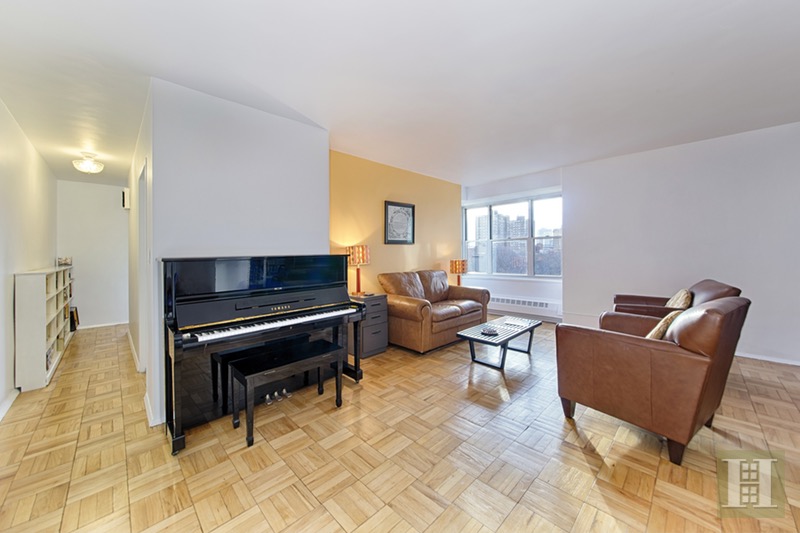 Photo 1 of 453 FDR Drive, Lower East Side, NYC, $629,000, Web #: 1088587