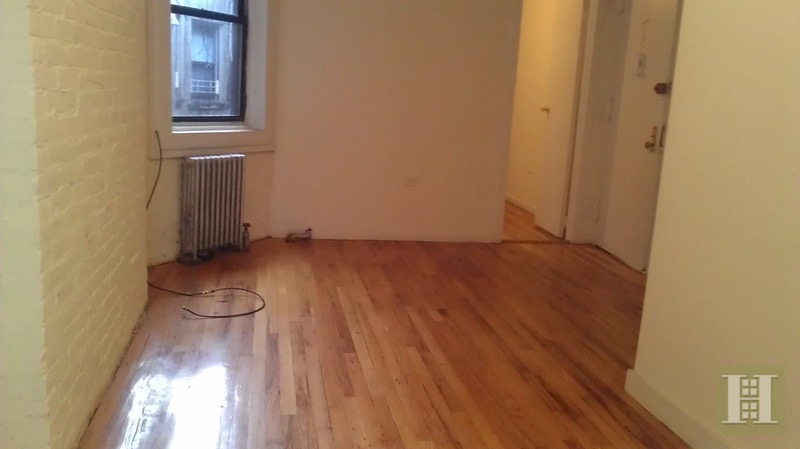 Photo 1 of 630 East 9th Street 19, East Village, NYC, $2,800, Web #: 11309084