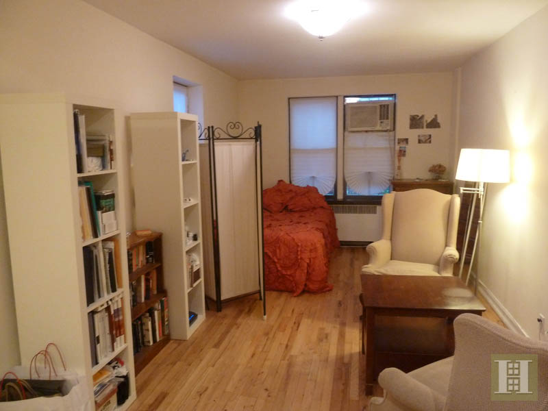 Photo 1 of 310 East 12th Street, East Village, NYC, $2,300, Web #: 11589414