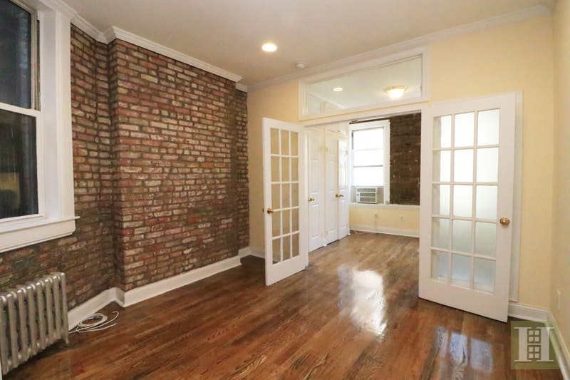 Photo 1 of 73 East 3rd Street, East Village, NYC, $2,600, Web #: 12575690