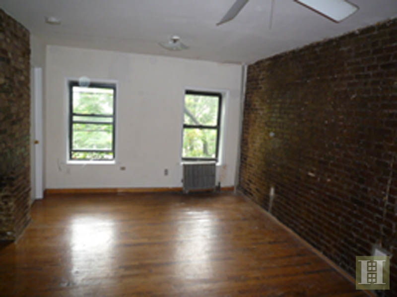 Photo 1 of 412 East 9th Street 16, East Village, NYC, $3,350, Web #: 12908522