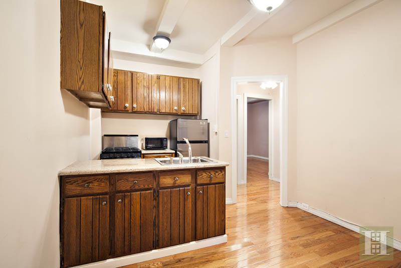 Photo 1 of 152 West 58th Street, Midtown West, NYC, $545,000, Web #: 13201144