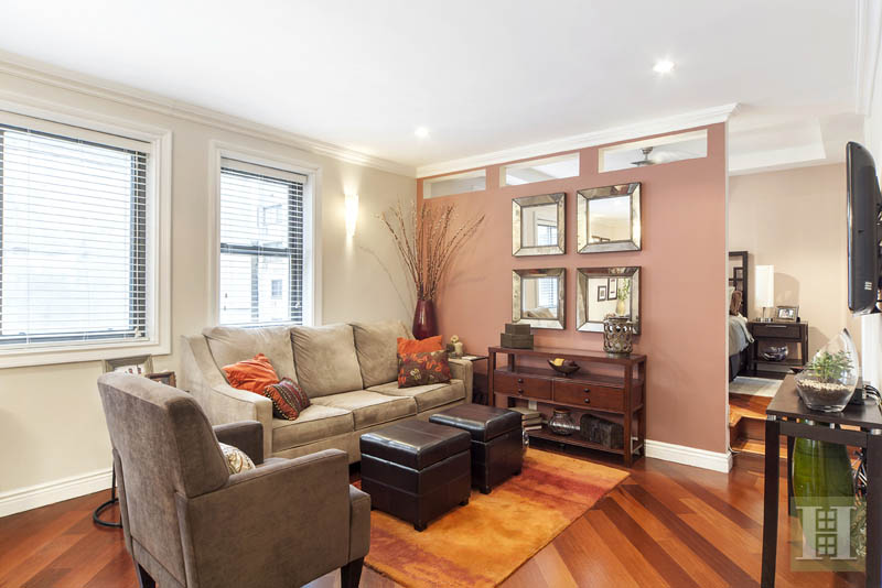 Photo 1 of 85 Eighth Avenue 4U, Chelsea, NYC, $610,000, Web #: 13460363