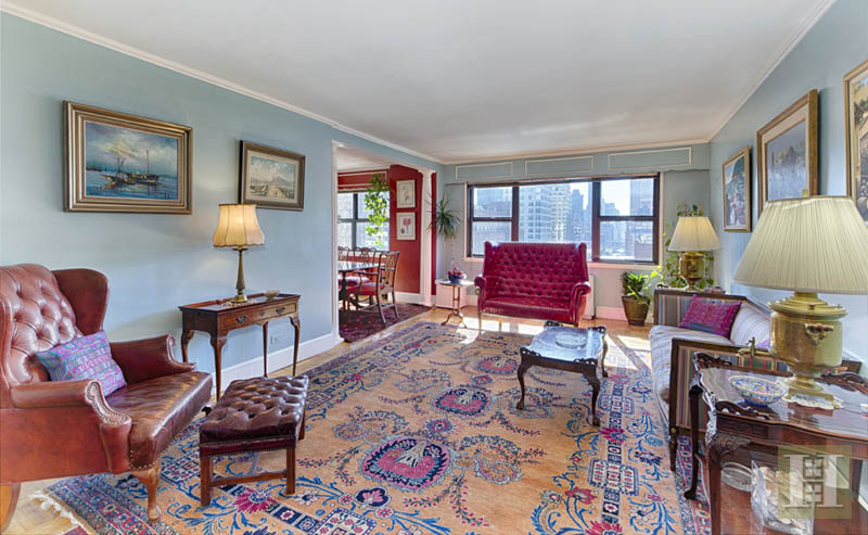 Photo 1 of 345 East 69th Street, Upper East Side, NYC, $1,250,000, Web #: 13612537