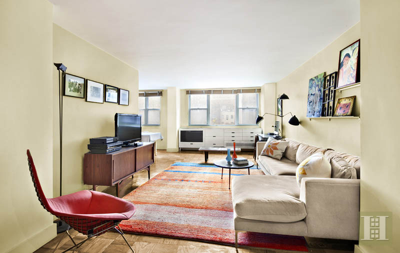 Photo 1 of 77 Seventh Avenue 4R, Chelsea, NYC, $1,940,000, Web #: 13854371