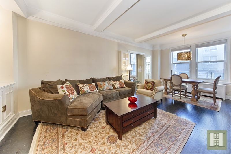 Photo 1 of 242 East 19th Street 2D, Gramercy Park, NYC, $990,000, Web #: 14099579