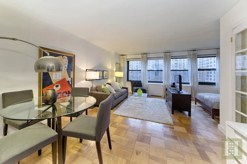 Photo 1 of 170 West End Avenue 4F, Upper West Side, NYC, $460,000, Web #: 14126632