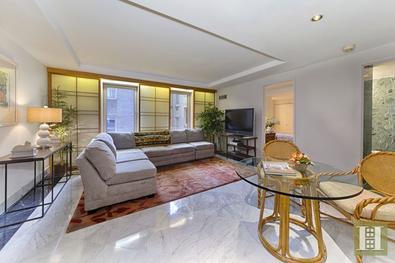Photo 1 of 106 Central Park South 15F, Midtown West, NYC, $1,220,000, Web #: 14314664